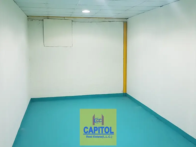 220 sqft in Al Quoz Industrial Area 4