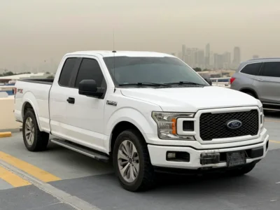 2018 Ford F-Series Pickup Base 6 Cylinders Petrol Engine White Black Pickup Truck