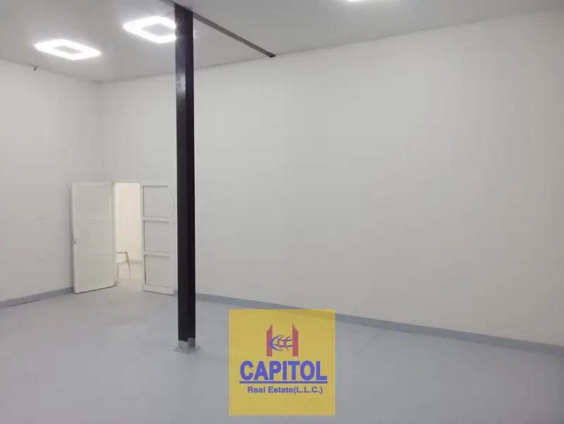 WOW MOST WANTED WAREHOUSE ON GROUND 650 SQFT *87