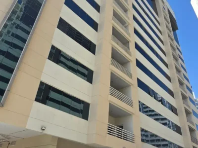 Spacious 1 Bed | 2 Rooms with 2 Full Baths | 1 Car Park | Near Bus Stop | Cricket Stadium