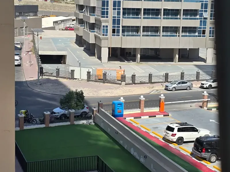 Spacious 1 Bed | 2 Rooms with 2 Full Baths | 1 Car Park | Near Bus Stop | Cricket Stadium