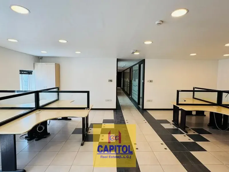 PRIME LOCATION commercial WAREHOUSE AVAILABLE FOR RENT