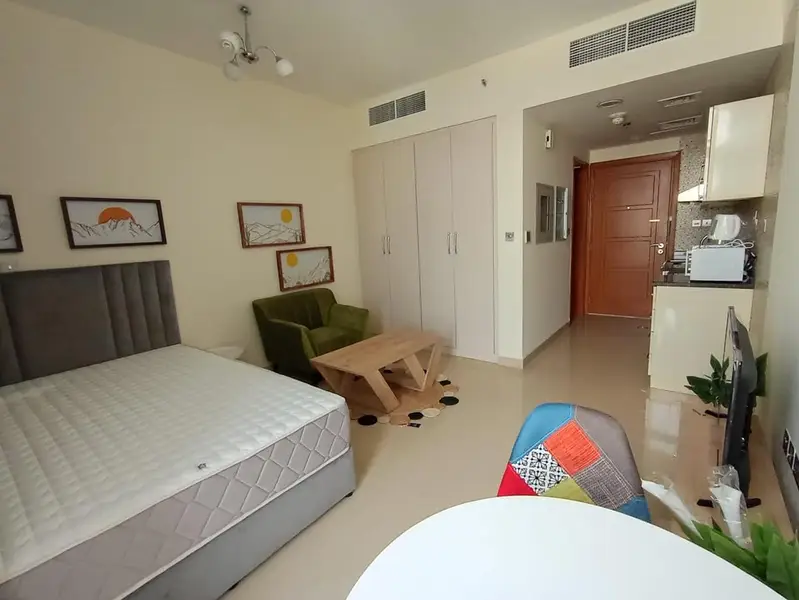 Studio | Furnished | Balcony