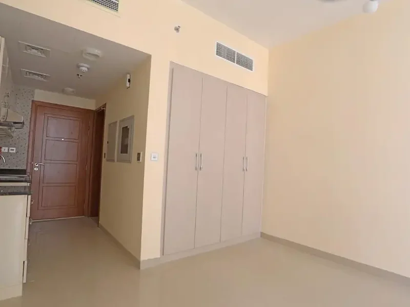 Studio For Sale | Unfurnished | Balcony | DSO