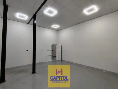 WOW MOST WANTED WAREHOUSE ON GROUND 650 SQFT *87