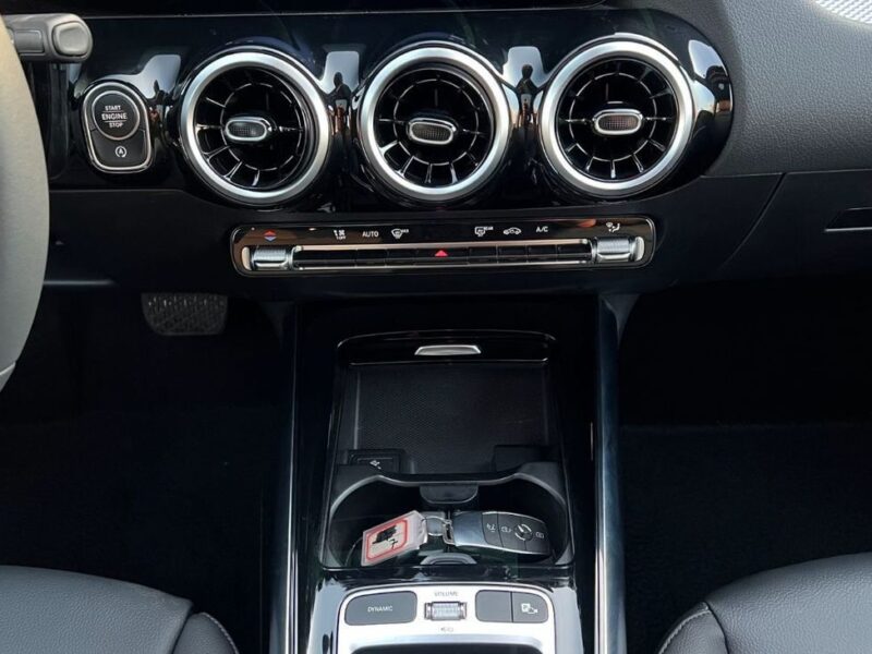 2025 Mercedes-Benz GLA 200 1.3 Litres 4 Cylinders Petrol Engine White Black SUV