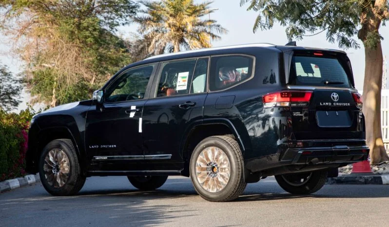 2026 Toyota Land Cruiser GXR 3.5 Litres Twin‑Turbo V6 Engine Black Red SUV GCC