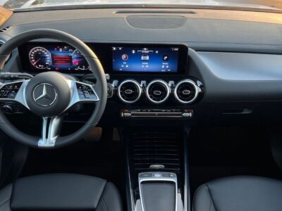 2025 Mercedes-Benz GLA 200 1.3 Litres 4 Cylinders Petrol Engine White Black SUV