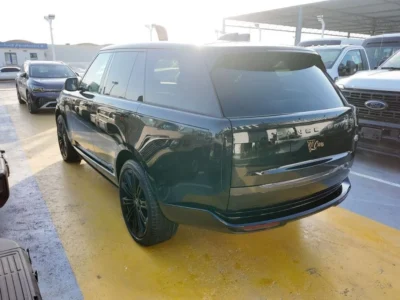 2023 Land Rover Range Rover Autobiography P530 4.4 L Twin-Turbo V8 Black Burgundy SUV