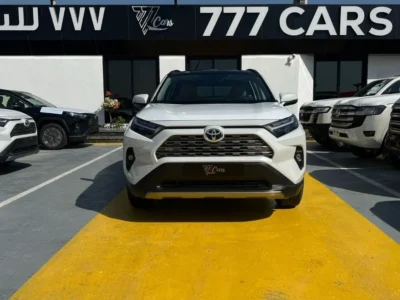 2025 TOYOTA RAV 4 EXR 2.5L 4-Cylinder Hybrid Electric Vehicle White Beige SUV GCC