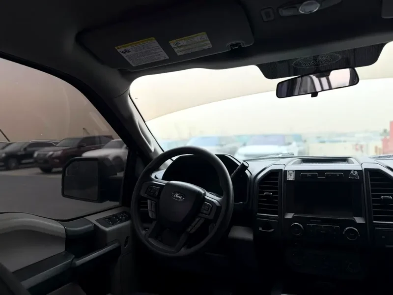 2018 Ford F-Series Pickup Base 6 Cylinders Petrol Engine White Black Pickup Truck