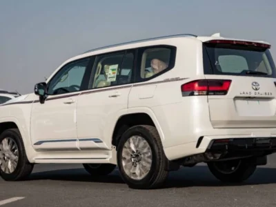 2026 Toyota Land Cruiser GXR 3.5L Twin‑Turbo V6 Petrol Engine White Beige SUV GCC