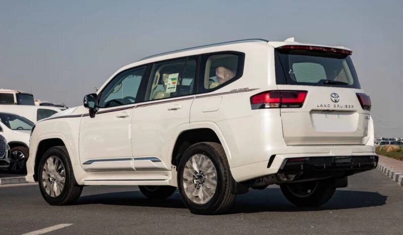 2026 Toyota Land Cruiser GXR 3.5L Twin‑Turbo V6 Petrol Engine White Beige SUV GCC