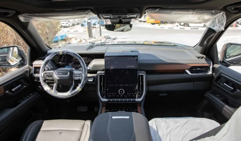 2025 GMC Yukon Denali XL 6.2 Litres V8 Petrol Engine Black SUV GCC Specs