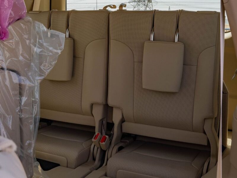 2026 Toyota Land Cruiser GXR 4.0 Litres V6 Petrol Engine White Beige SUV GCC Specs