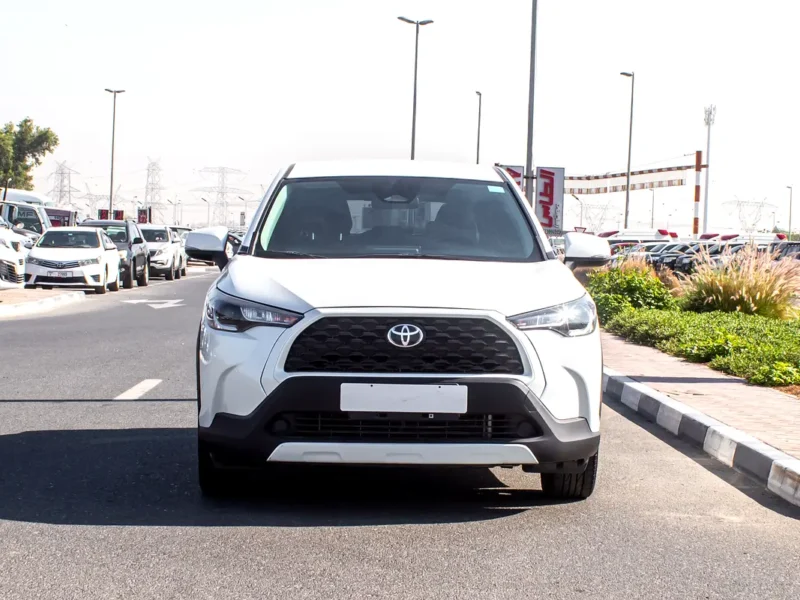 2024 TOYOTA COROLLA CROSS 4 Cylinders Petrol Engine White Black SUV Very Clean Car