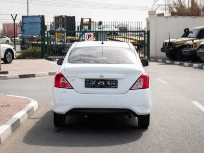 2022 Nissan Sunny SV 4 Cylinders Petrol Engine White Beige Sedan GCC Specs Clean Car