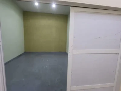 310 SQFT READY TO MOVE IN STORAGE WAREHOUSE