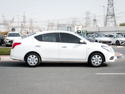 2022 Nissan Sunny SV 4 Cylinders Petrol Engine White Beige Sedan GCC Specs Clean Car