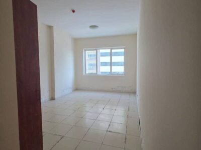 1 Bed Apartment | Ready to Move | Car Park