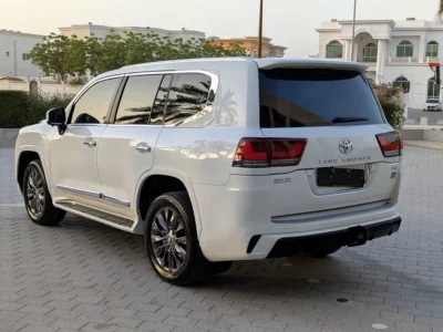 2015 Toyota Land Cruiser GXR Facelifted 2026 6 Cylinders Engine White Orange SUV GCC