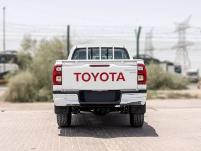 2026 Toyota Hilux DC 2.4L 4-Cylinder Turbo Diesel Engine MT Whhite Black Pickup Truck