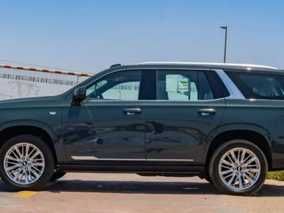 2026 Cadillac Escalade 6.2L Naturally Aspirated V8 Petrol Engine Green Tan SUV GCC