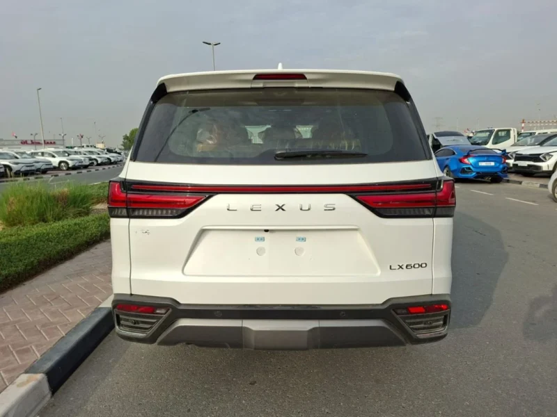 2026 LEXUS LX600 SIGNATURE 3.5 Litres V6 Petrol Engine White Tan SUV GCC Specs