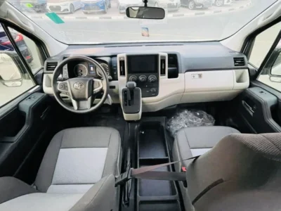 2026 Toyota HIACE 2.8 4 Cylinders Engine AUTOMATIC DIESEL White Black Van GCC Specs