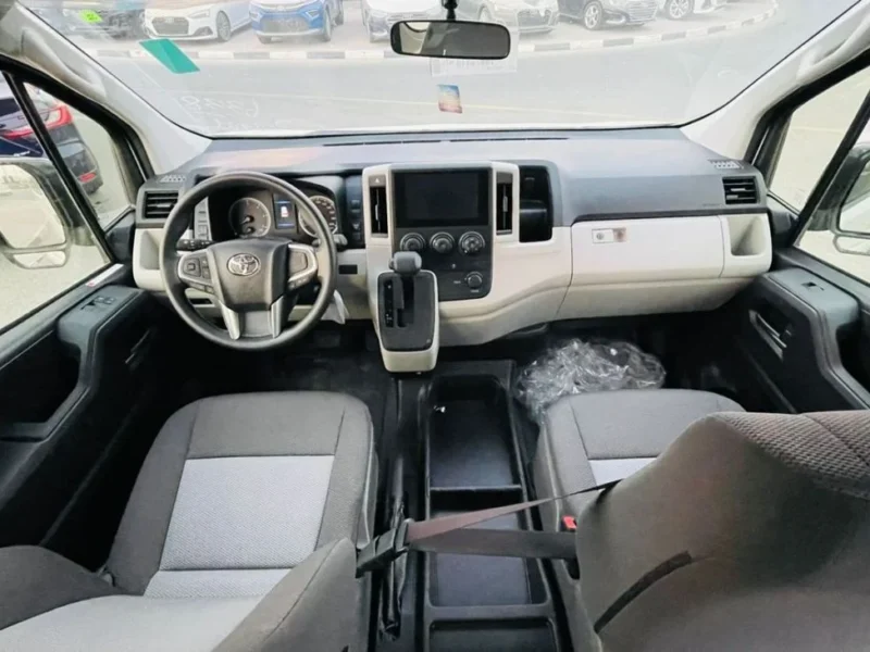 2026 Toyota HIACE 2.8 4 Cylinders Engine AUTOMATIC DIESEL White Black Van GCC Specs