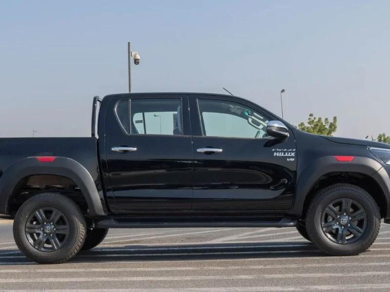 2026 Toyota Hilux TRD SR5 4.0L V6 Petrol Engine Black Red Pickup Truck GCC Specs