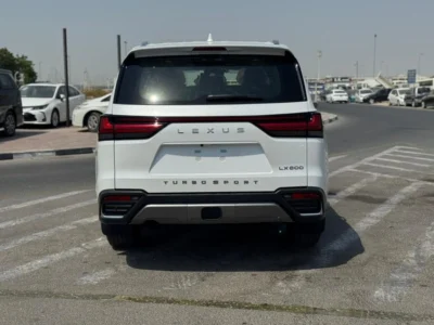 2026 LEXUS LX600 SIGNATURE 3.5 Litres Twin Turbo V6 Petrol Engine White Tan SUV GCC Specs