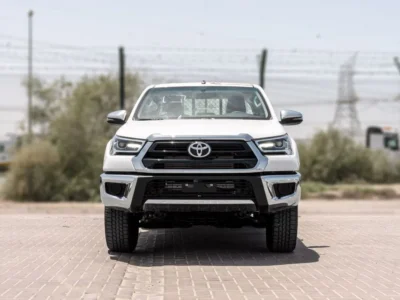 2026 Toyota Hilux DC 2.4L 4-Cylinder Turbo Diesel Engine MT Whhite Black Pickup Truck