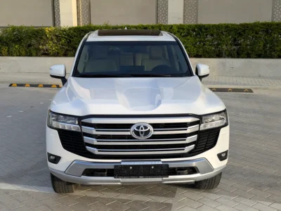 2024 Toyota Land Cruiser GXR 4 Cylinders Petrol Engine White Beige SUV GCC Specs