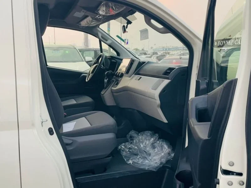 2026 Toyota HIACE 2.8 4 Cylinders Engine AUTOMATIC DIESEL White Black Van GCC Specs