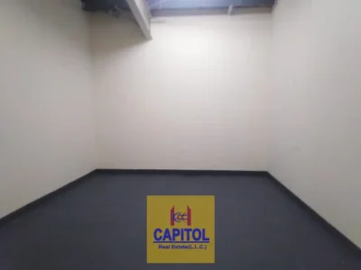 TAX FREE WAREHOUSE IN PRIME LOCATION 320SQFT ON MEZANINE