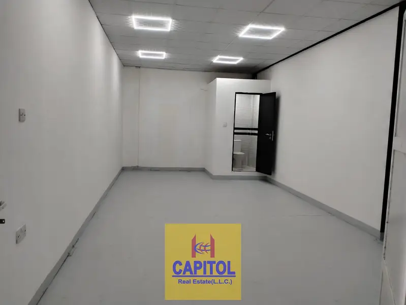 With Washroom Facility Warehouse in Al Qouz 01