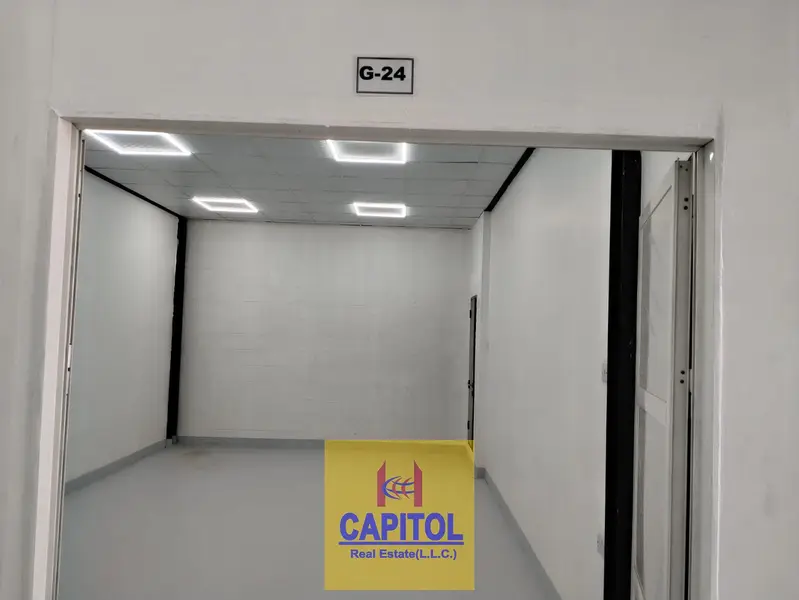 With Washroom Facility Warehouse in Al Qouz 01