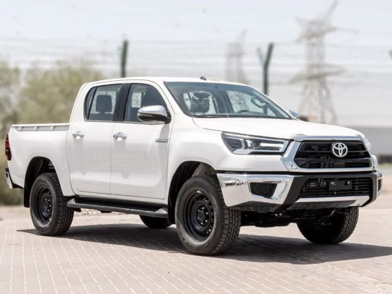 2026 Toyota Hilux DC 2.4L 4-Cylinder Turbo Diesel Engine MT Whhite Black Pickup Truck