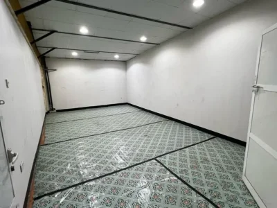 Goods Storage Warehouse Available for Rent in Qouz-04 in Economical Price