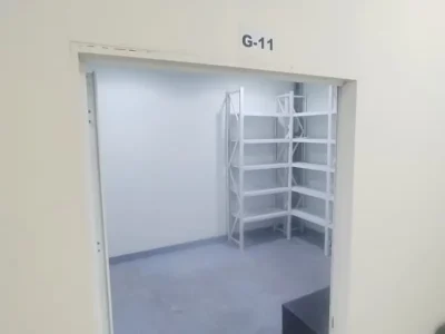 Small Size Warehouse for Goods Available in Al Qouz 04