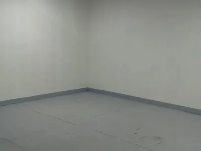 220 sqft Tax free Ready to Move Storage Warehouse Available for Rent in Al Quoz (BK)
