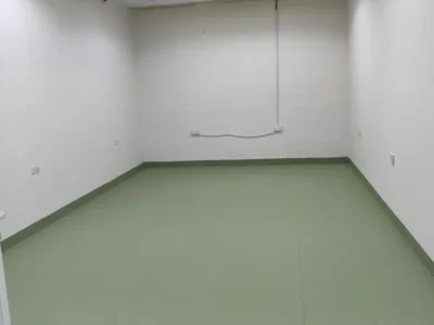 SMALL STORAGE WAREHOUE FOR RENT SAFE & SECURE