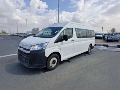 2026 TOYOTA HIACE 2.8L 4 Cylinder DSL 13 SEATS HIGHROOF MT White Grey Van GCC Specs