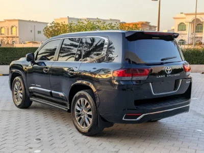 2015 Toyota Land Cruiser GXR Facelifted 2026 6 Cylinders Petrol Engine Black Red SUV GCC