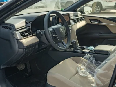 2026 Toyota Camry LE Facelift 2.5L 4-Cylinder Petrol Engine Black Beige Sedan GCC Specs