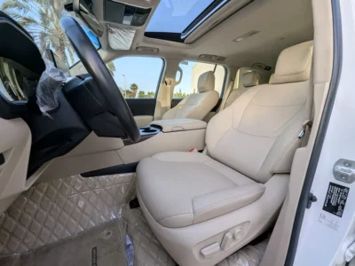 2024 Toyota Land Cruiser GXR 4 Cylinders Petrol Engine White Beige SUV GCC Specs