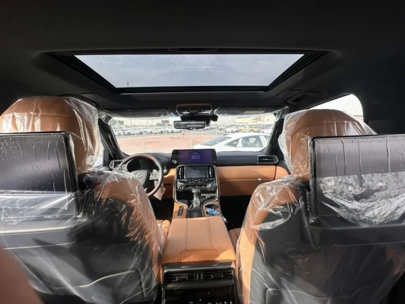 2026 LEXUS LX600 SIGNATURE 3.5 Litres Twin Turbo V6 Petrol Engine White Tan SUV GCC Specs
