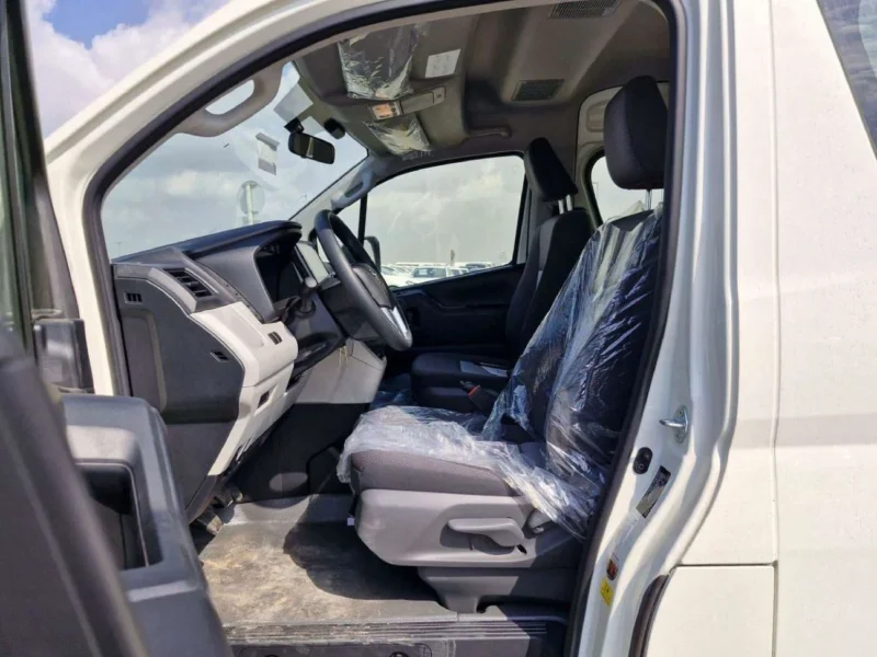 2026 TOYOTA HIACE 2.8L 4 Cylinder DSL 13 SEATS HIGHROOF MT White Grey Van GCC Specs