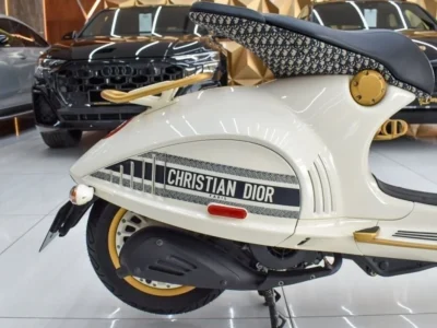 2022 VESPA 946 CHRISTIAN DIOR (ONLY 946 PIECES IN THE WORLD) White Black